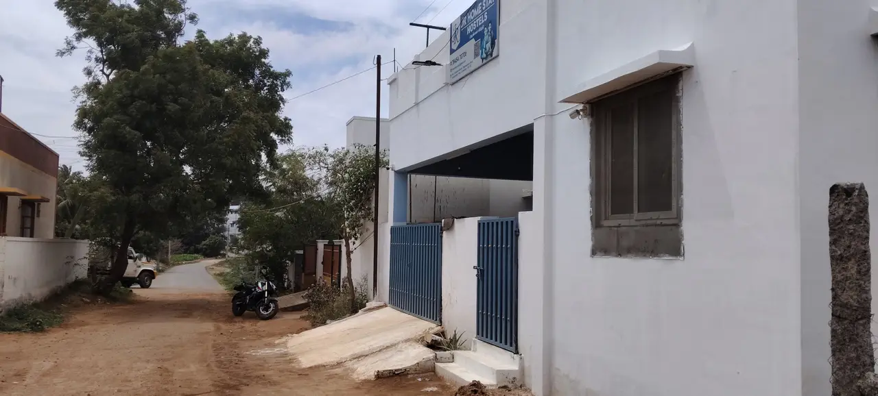 PG / Hostel for Rent in Kovaipudur - 1