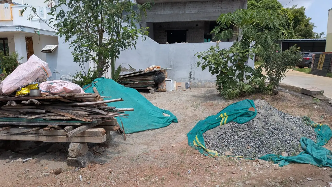 Empty Land in Somanthurai sithur, Aanamalai, Pollachi. - 2