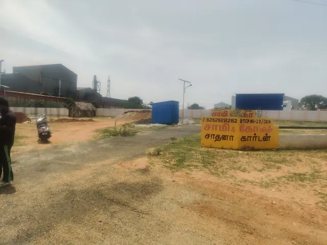 Plot for Sale in Malumichampatti