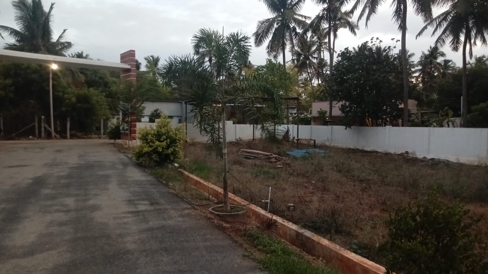 Plot for Sale in vellalore  - 2